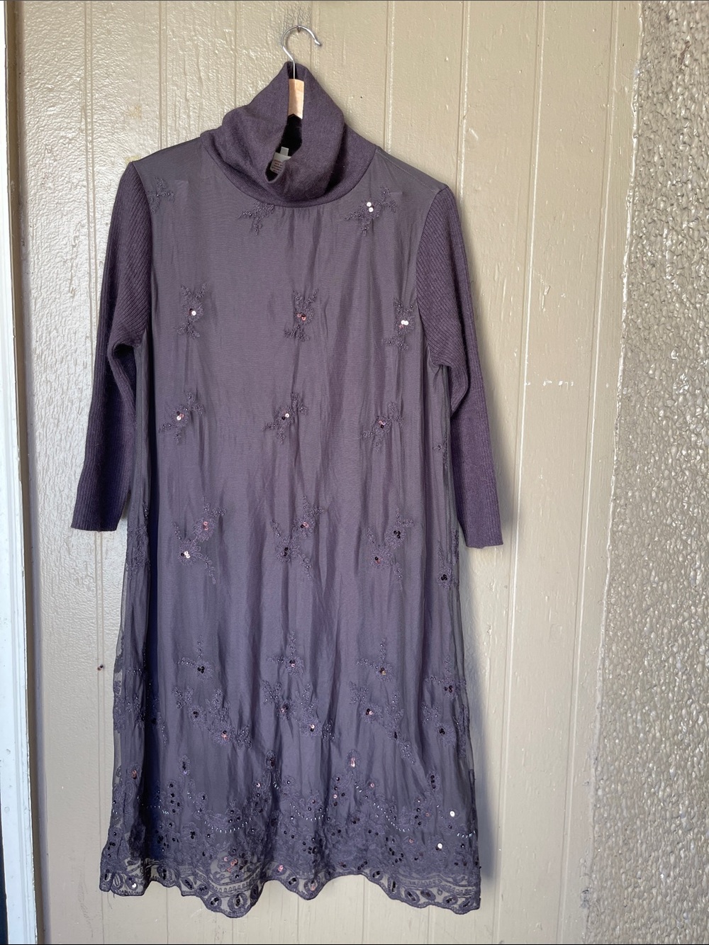Sundance Embroidered Long Sleeve Turtleneck Dress in Brown Size L